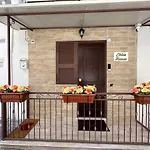 Chloehouse