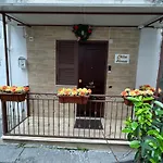Chloehouse